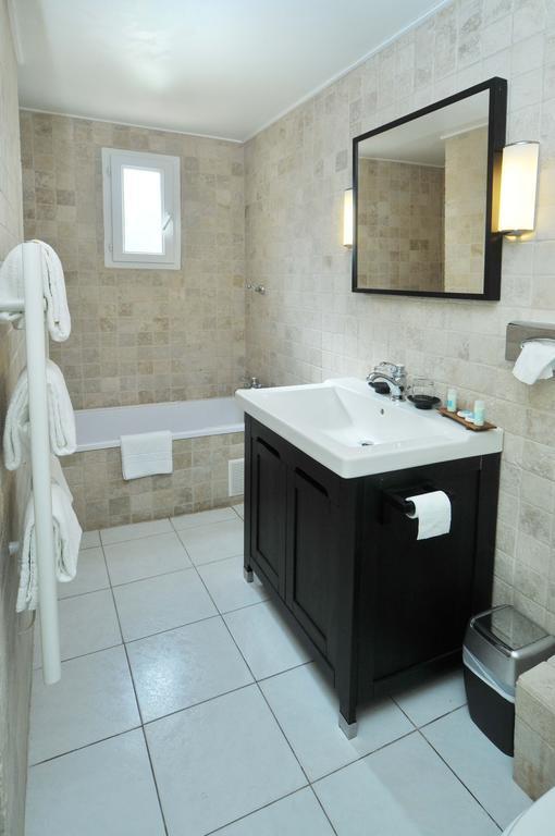 Hotel Pineto Biguglia  Phòng bức ảnh