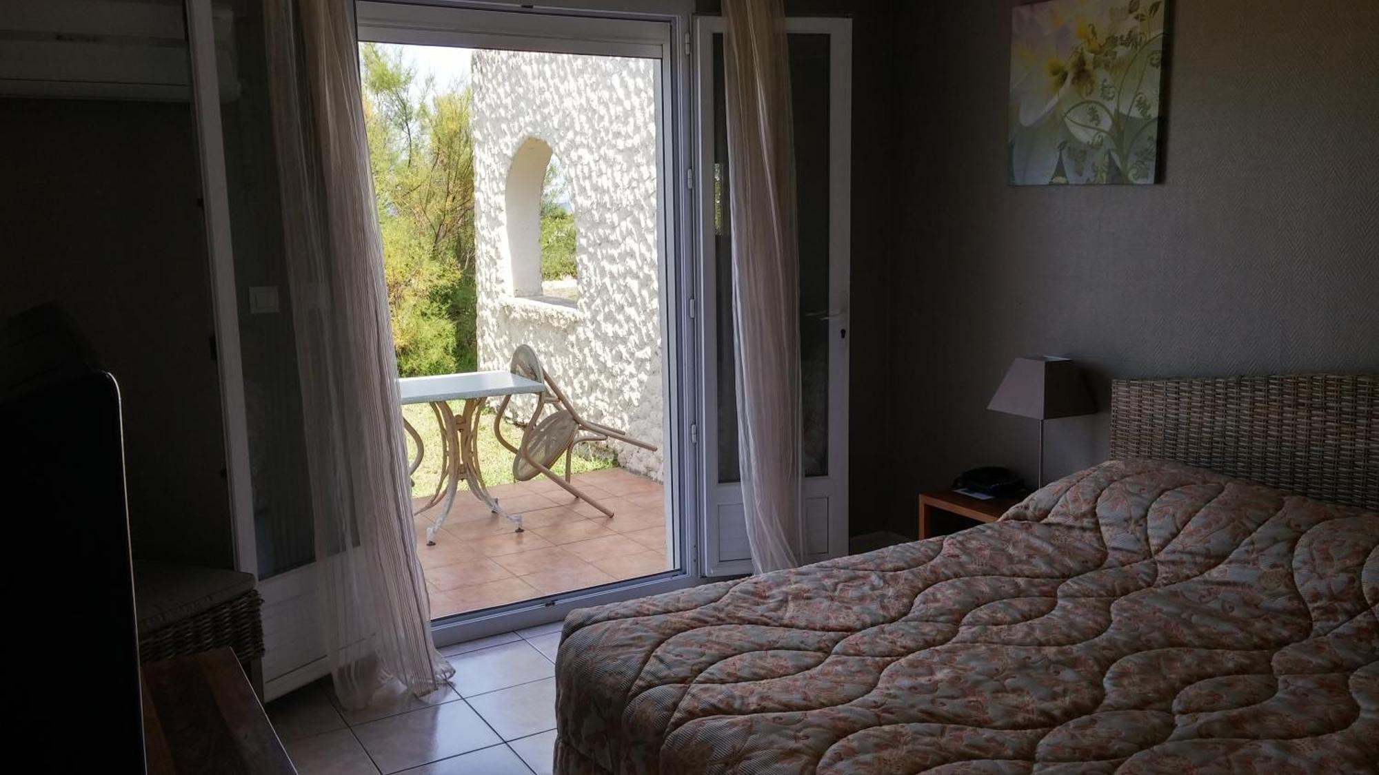 Hotel Pineto Biguglia  Phòng bức ảnh